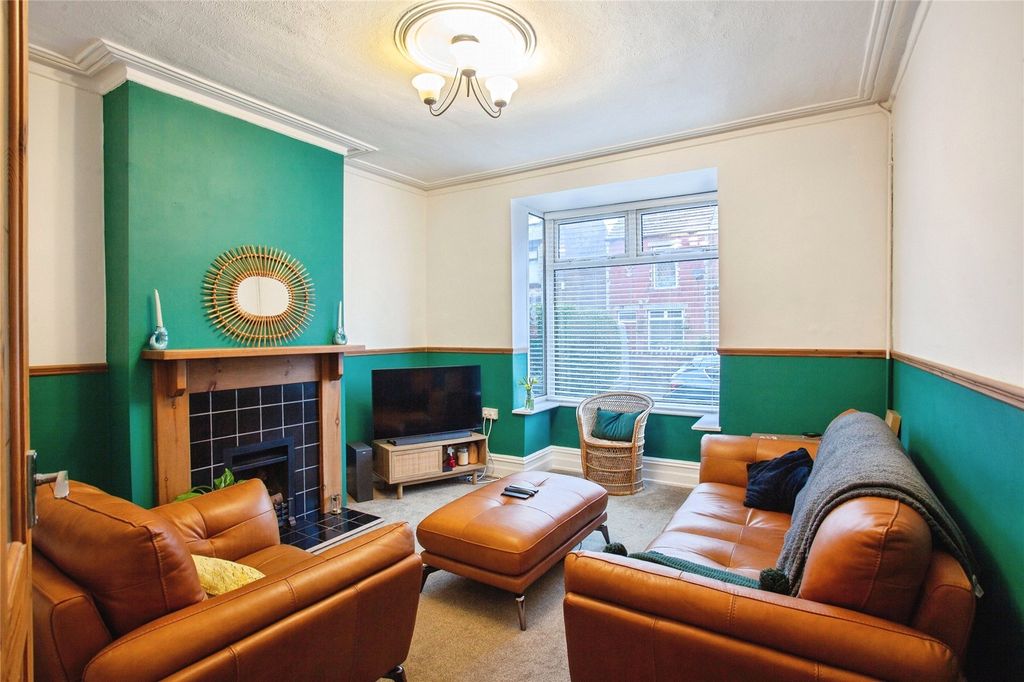 Property photo 2 of 22 Picture No. 44