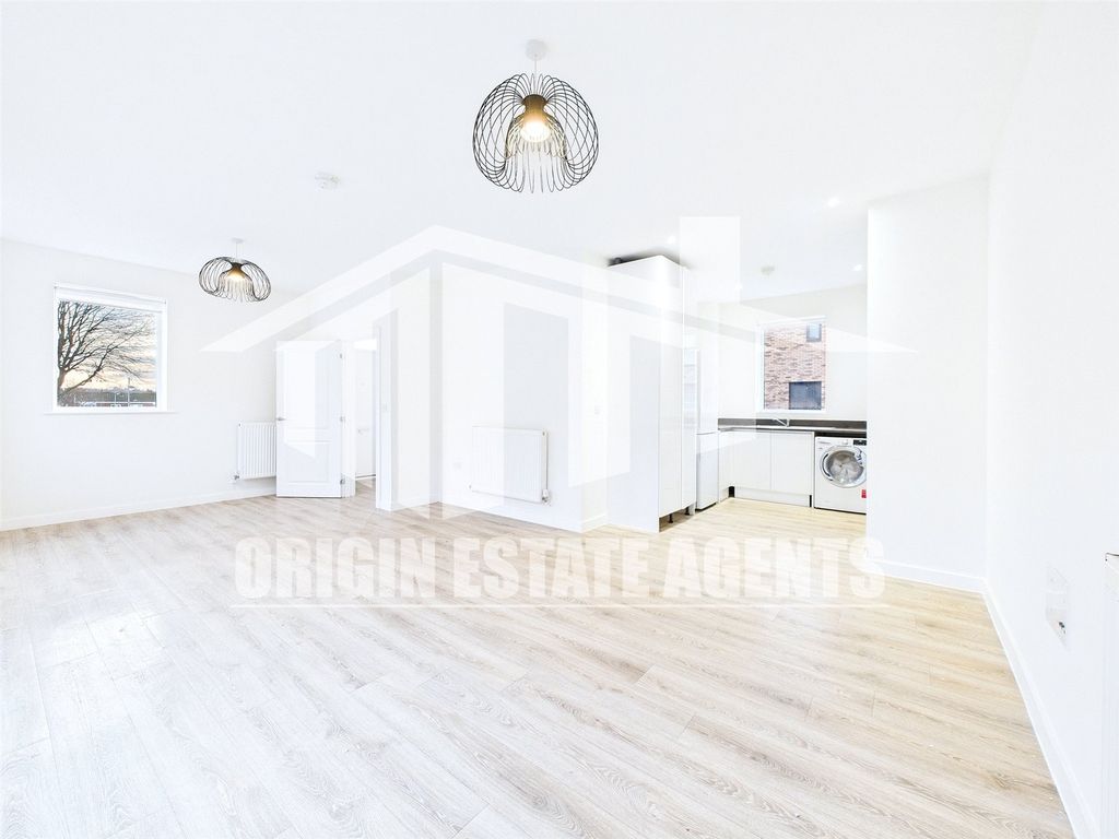 Property photo 3 of 13 Picture No. 17