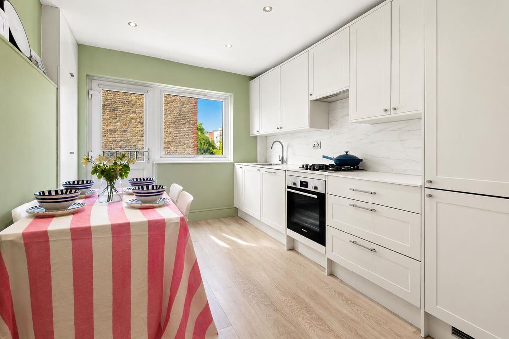 Property photo 2 of 12 Kitchen Image Enhanced.Png