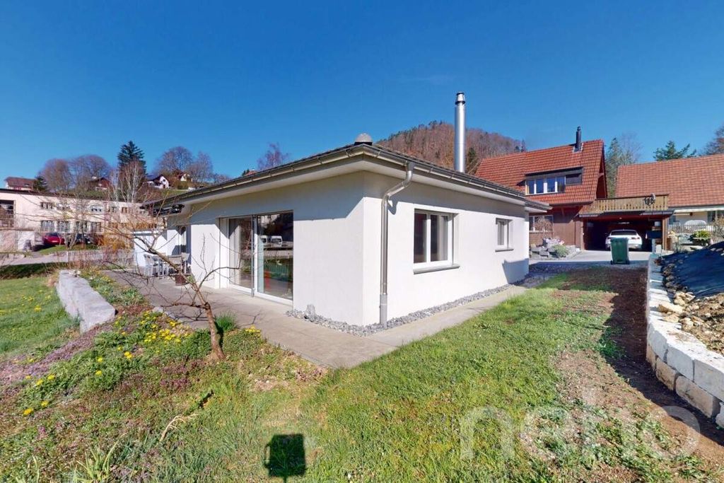 Property photo 3 of 13