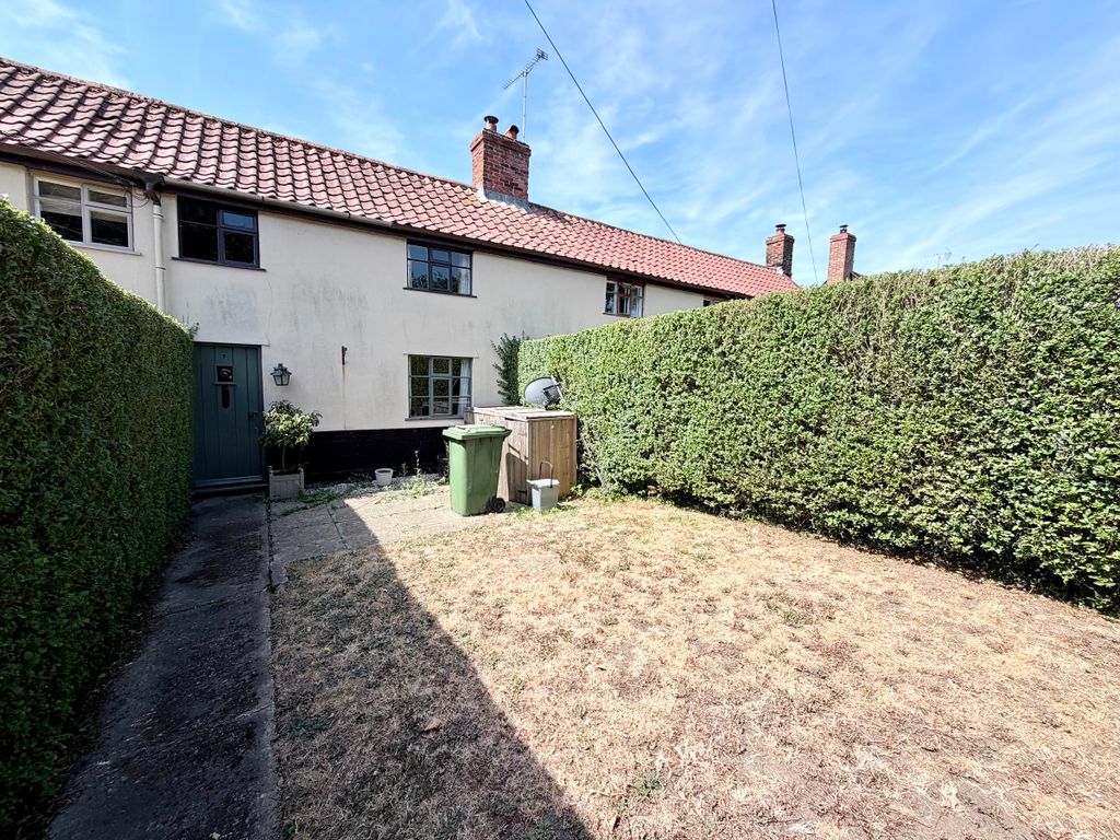 Property photo 3 of 16