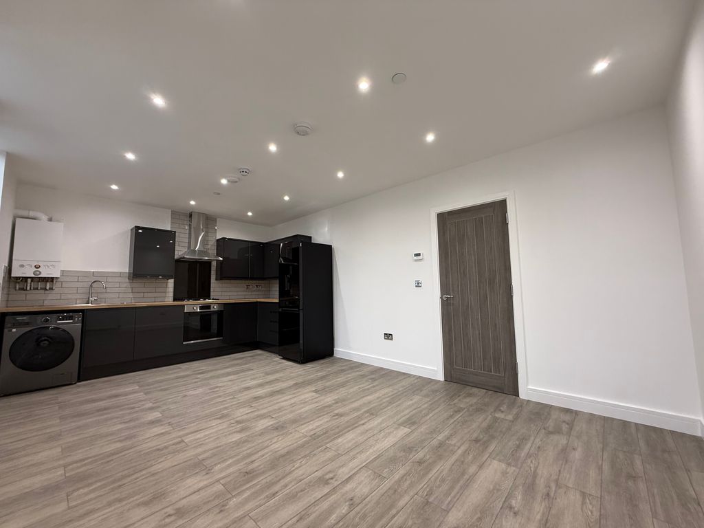 Property photo 3 of 11 Front