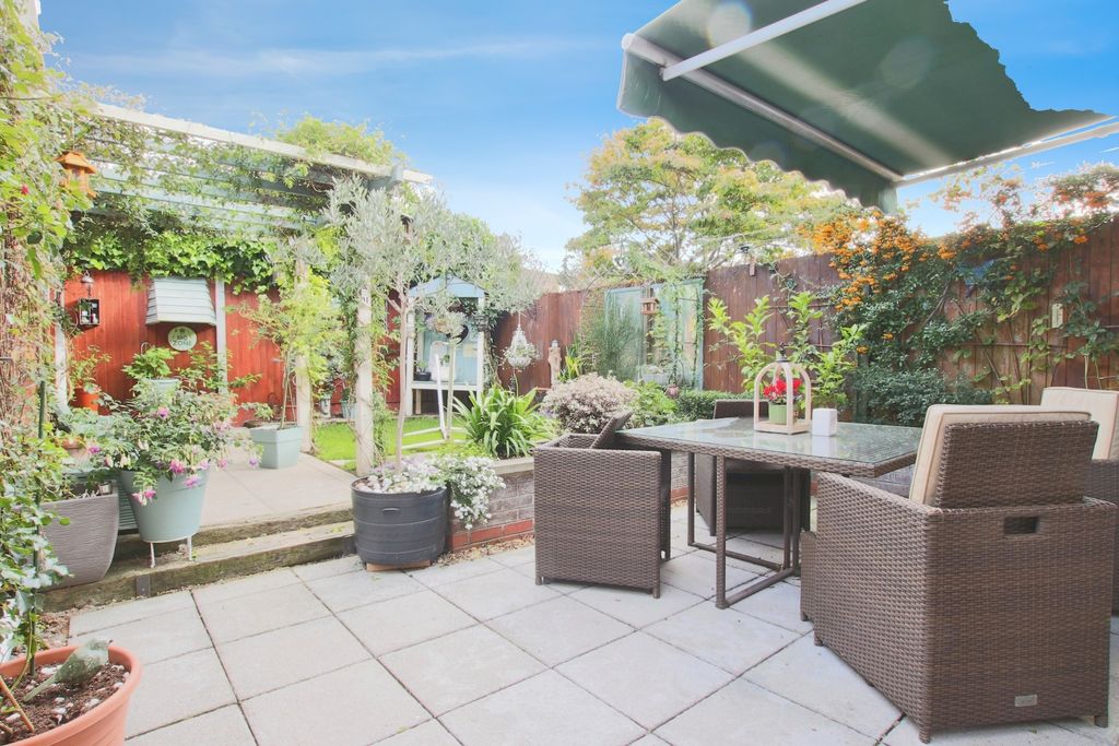 Property photo 3 of 16 4512667