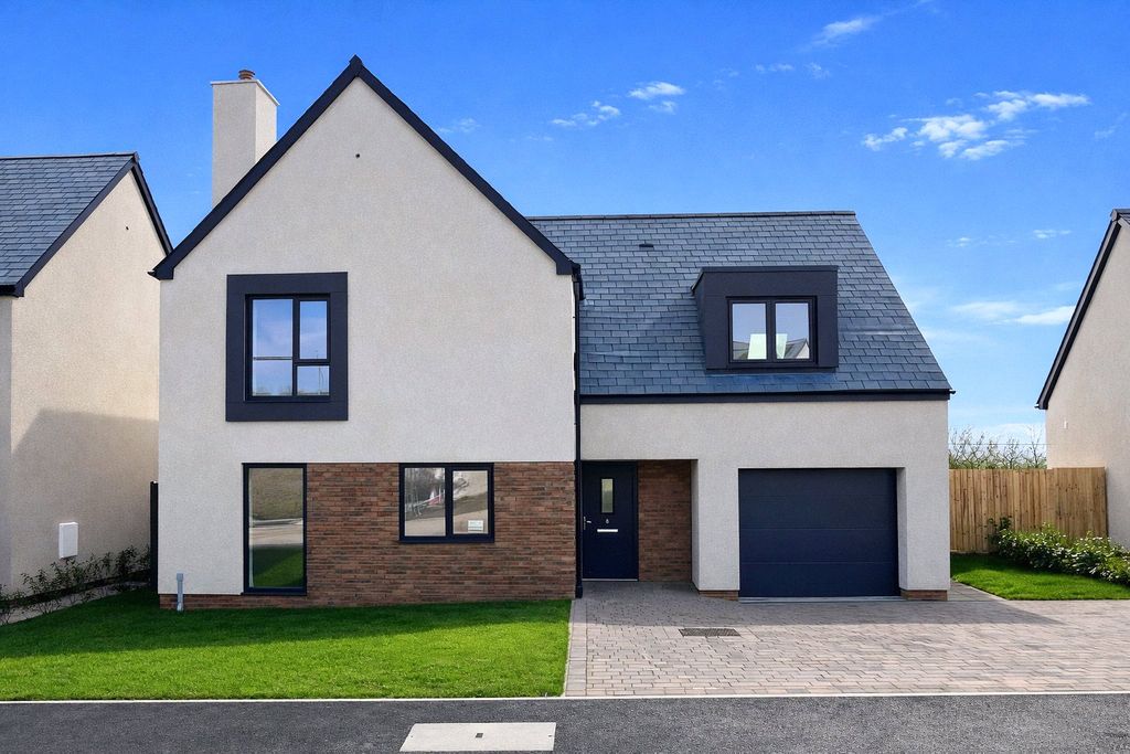 Property photo 1 of 12 Plot 6