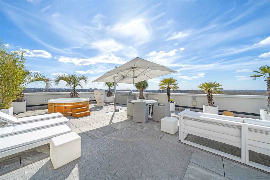 Property photo 2 of 20 Picture No. 07