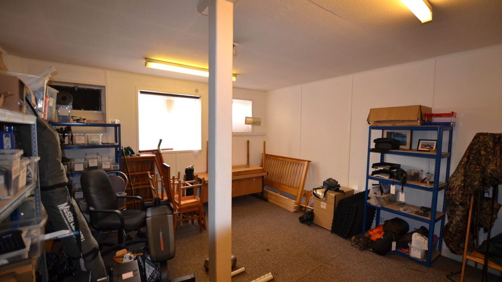 Property photo 2 of 6 1-3 Quayside Street-Leith-Office-01