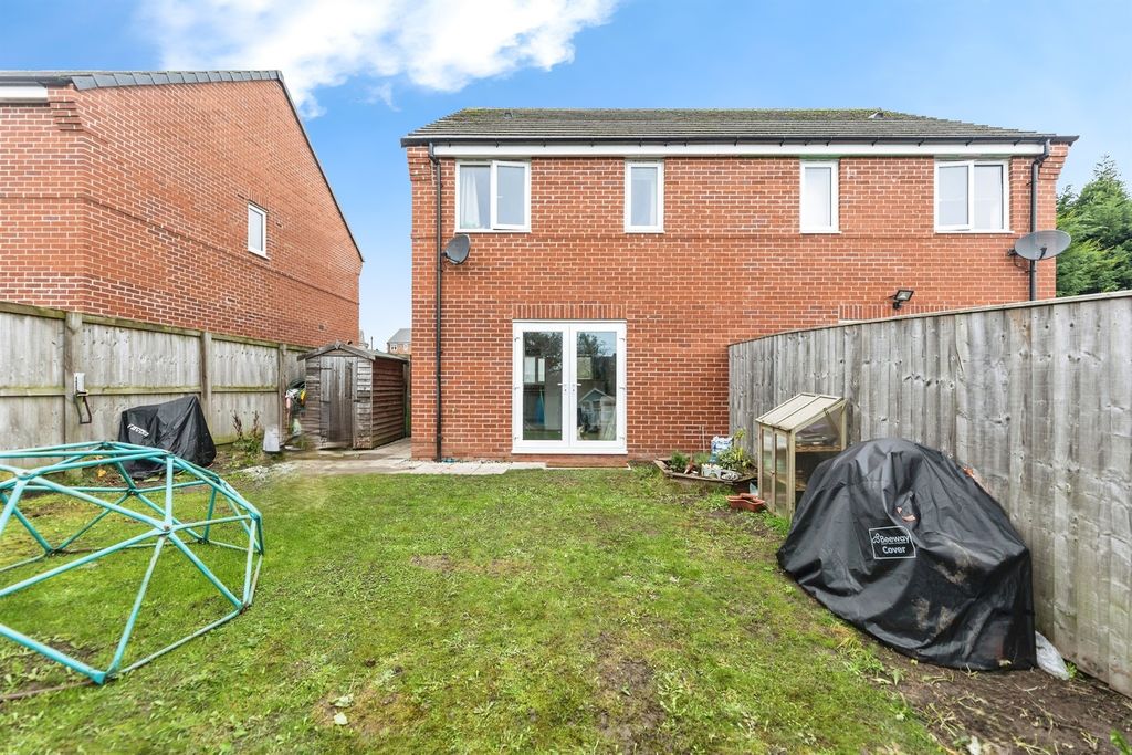 Property photo 2 of 15