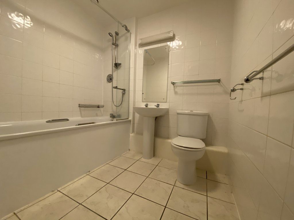 Property photo 2 of 4