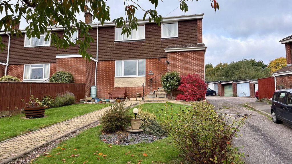 Property photo 1 of 16 Picture No. 06