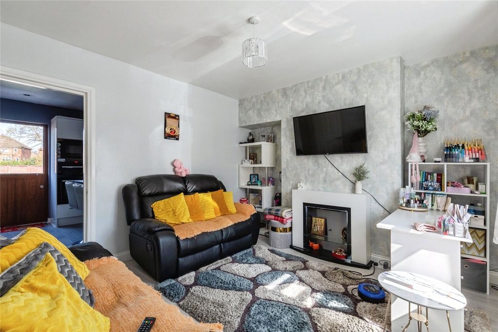 Property photo 2 of 18 Picture No. 03