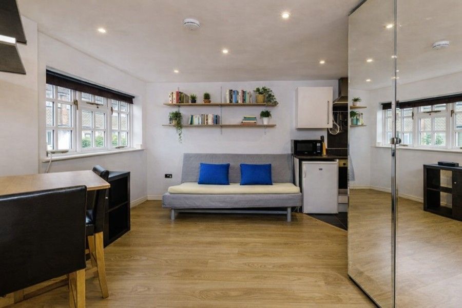 Property photo 3 of 4