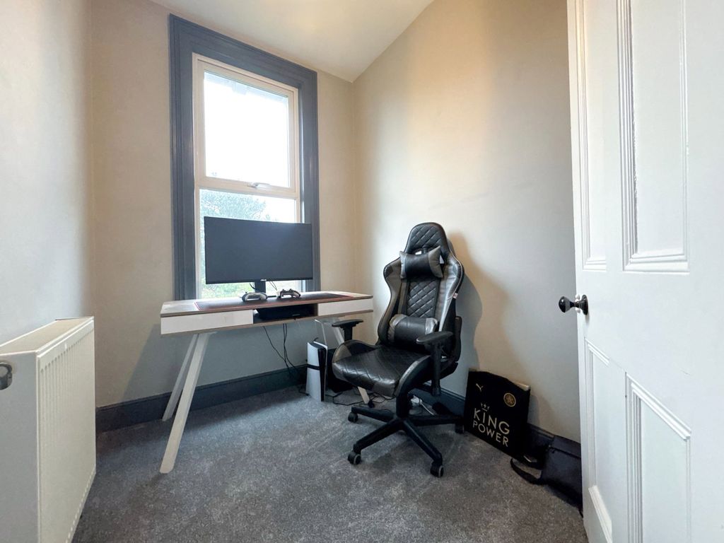 Additional image 16 of 3 bed flat for saleKeyberry Road, Newton Abbot TQ12