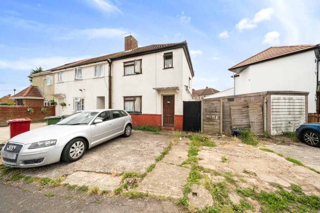Property photo 1 of 11 External View