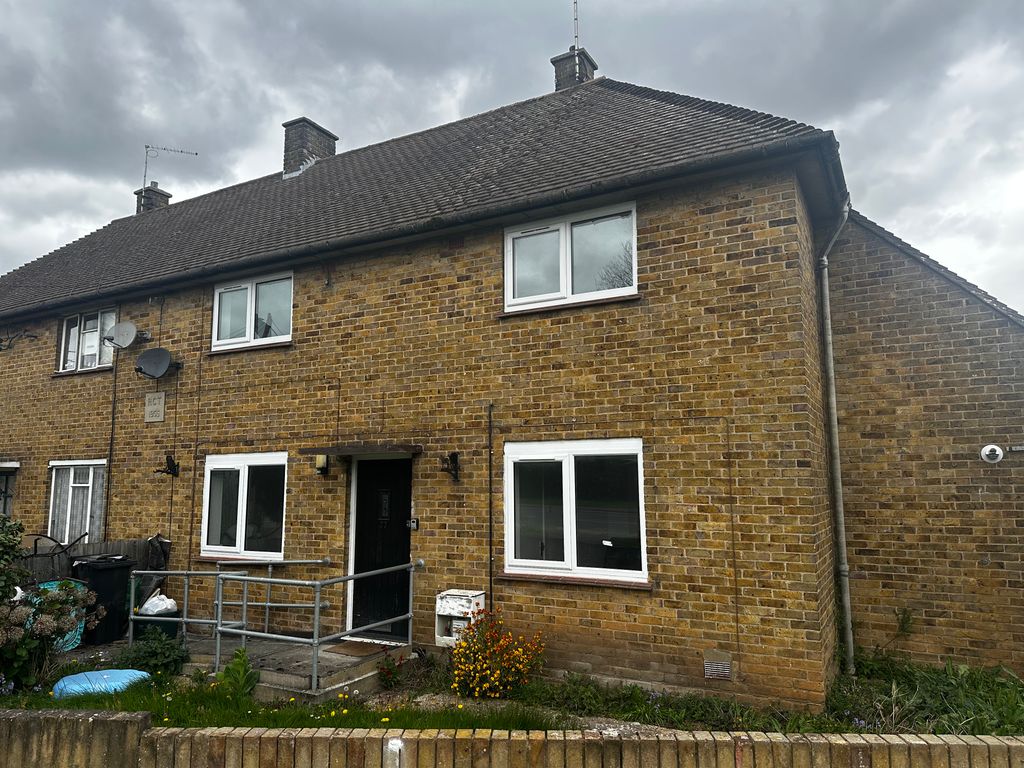 Property photo 1 of 5