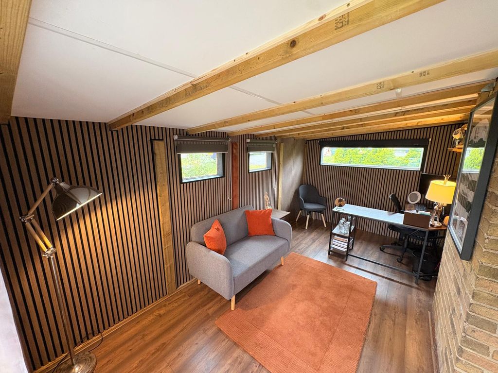 Property photo 2 of 23 Img-20260427-Wa0005