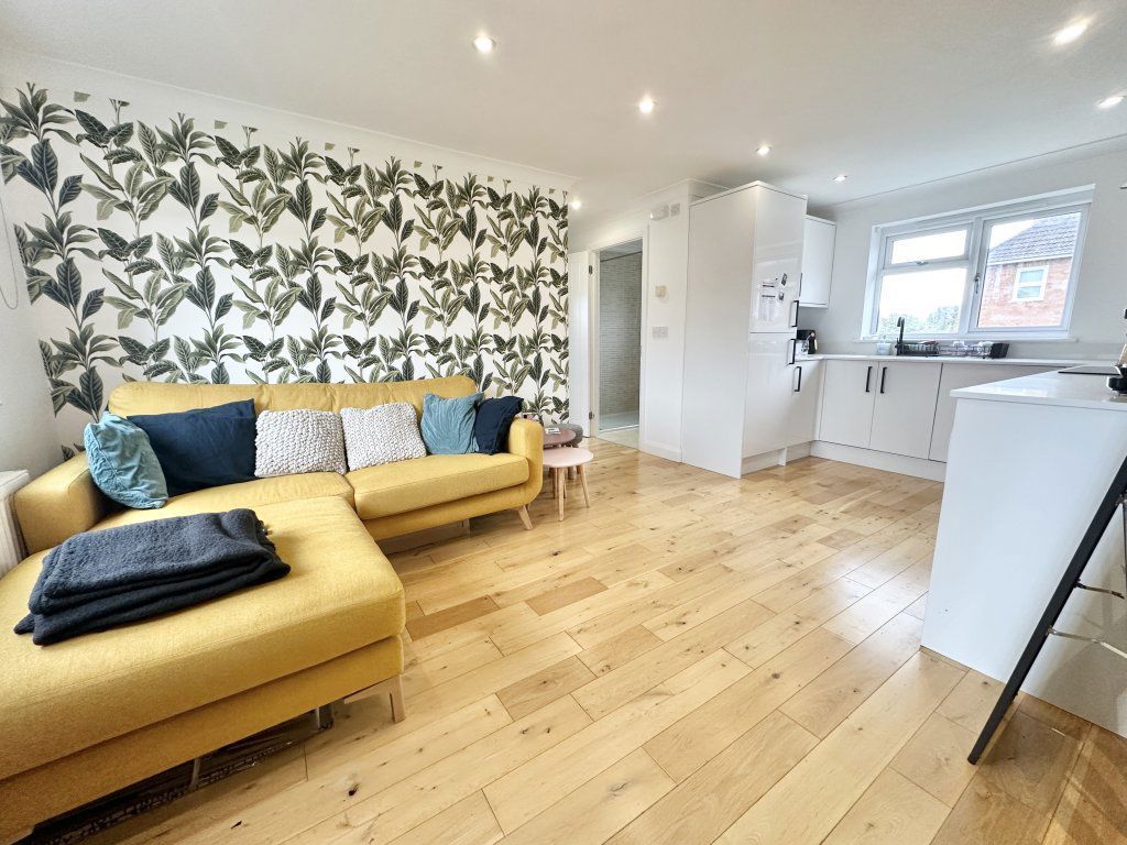 Property photo 3 of 14