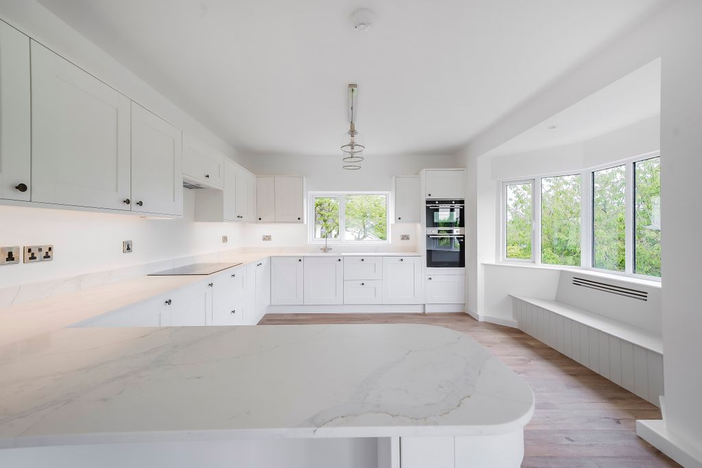 Property photo 2 of 19 1125150 (5)