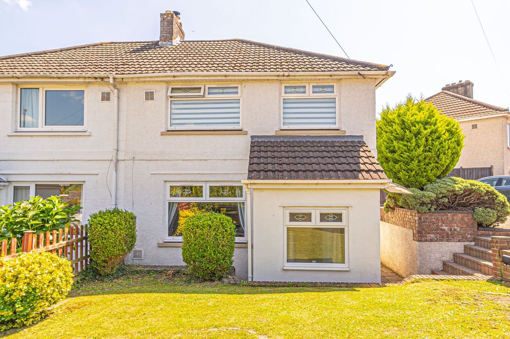 Property photo 1 of 36