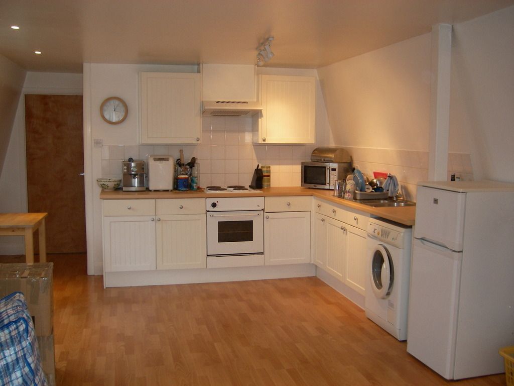 Property photo 2 of 4 Kitchen Area