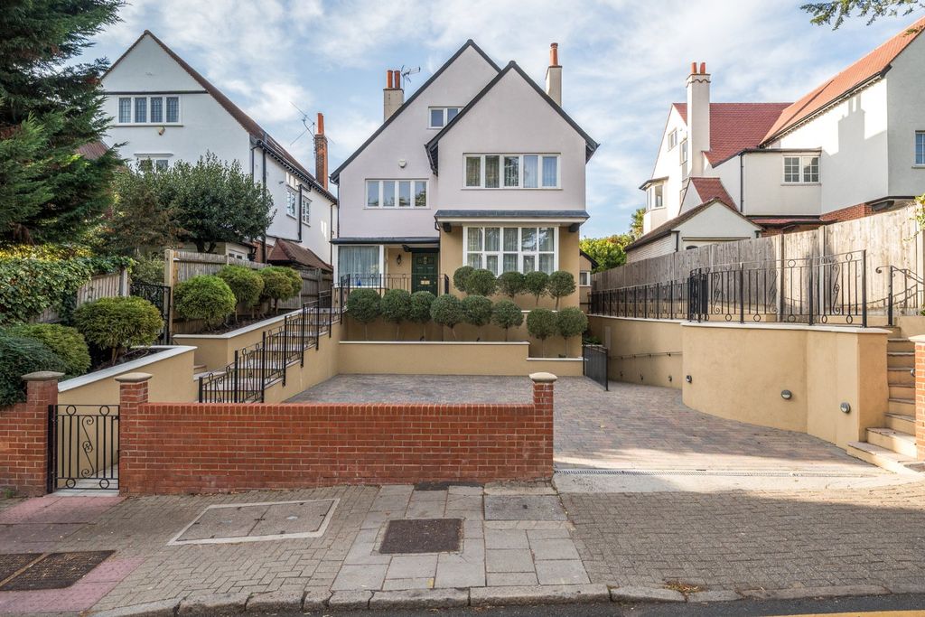 Property photo 1 of 30 Picture No. 65