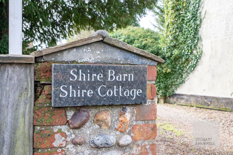 Property photo 2 of 14 Signage