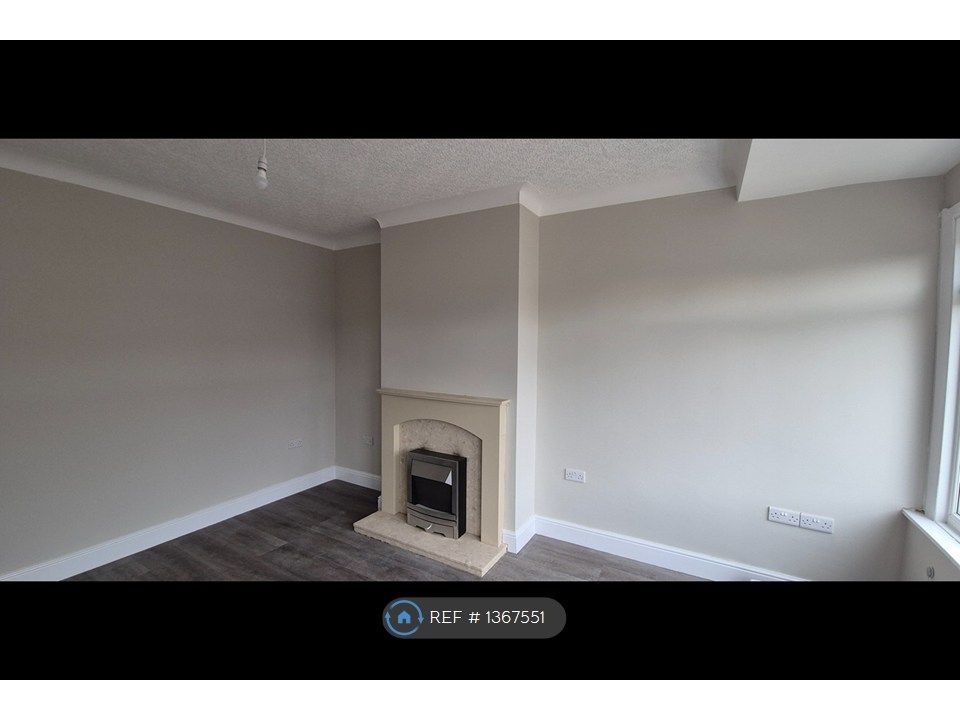 Property photo 1 of 3