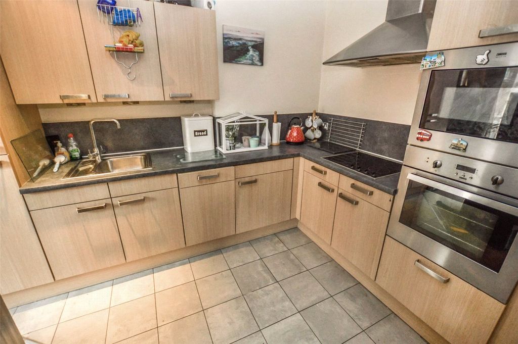 Property photo 2 of 10 Picture No. 05