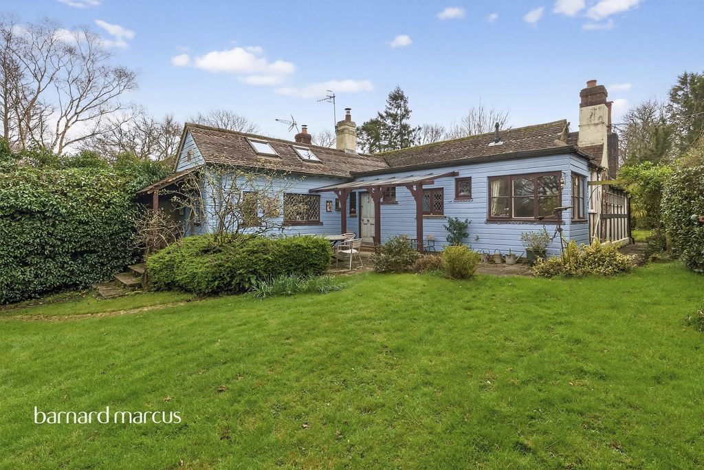 Property photo 3 of 13