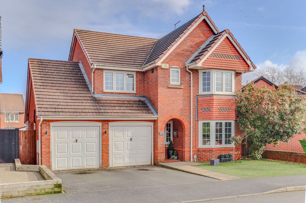 Property photo 1 of 23