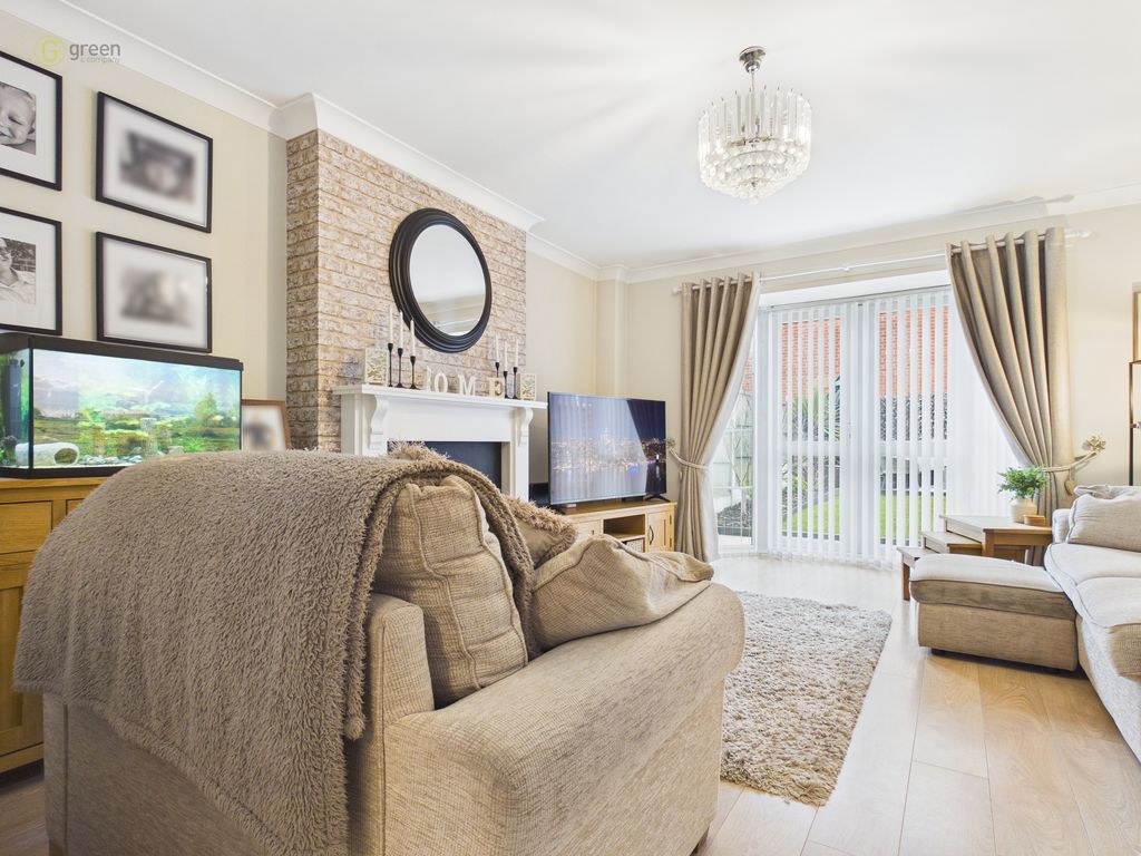 Property photo 3 of 36 Cam01332G0Pr0668Still006