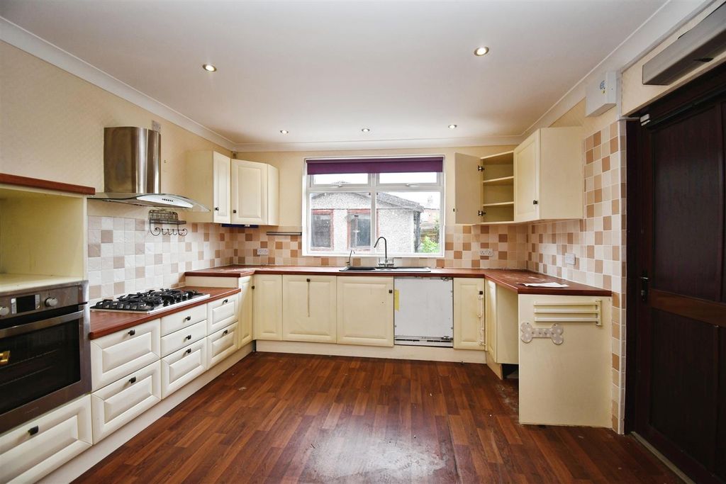 Property photo 3 of 13 Cdabd0De-U 20 2819 29.Jpg