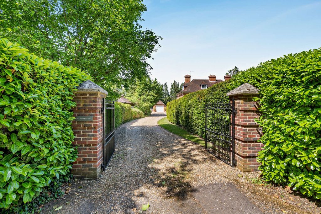 Property photo 1 of 18 Marlingford
