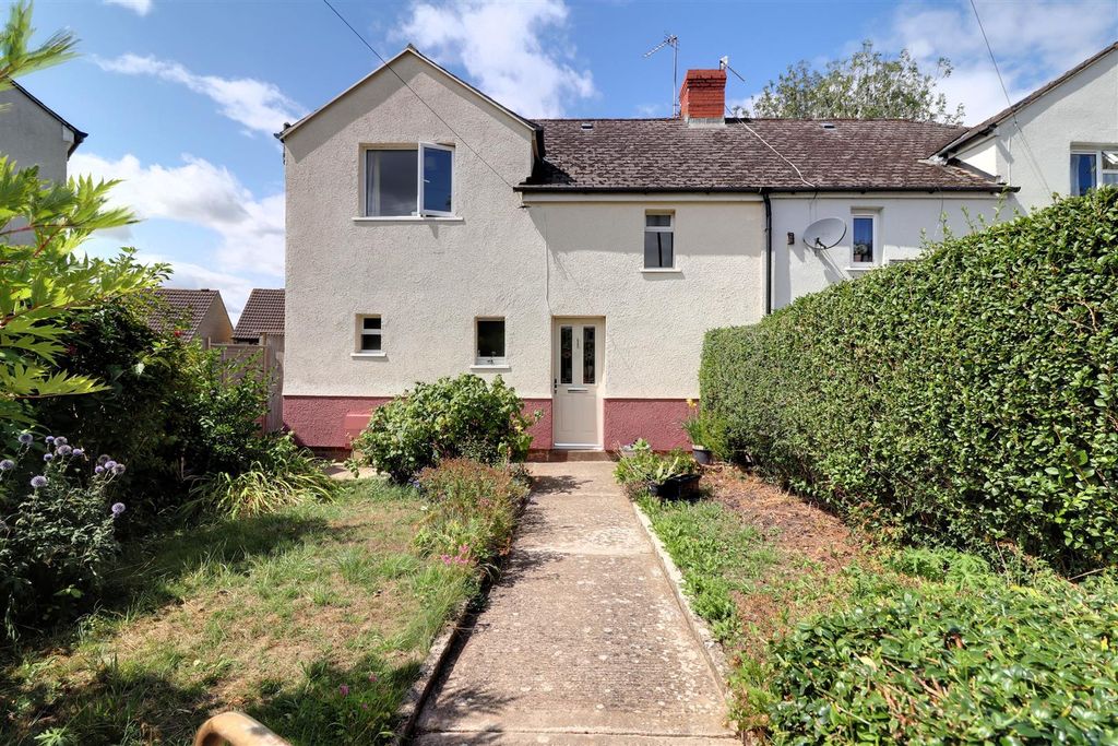Property photo 1 of 16