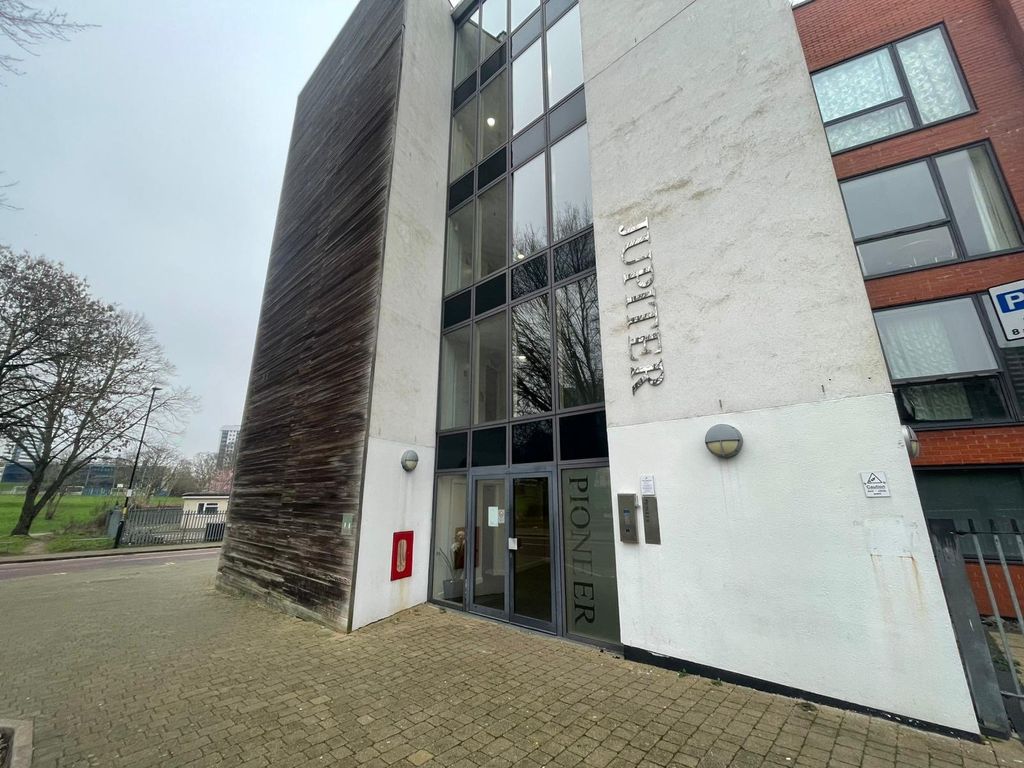 Property photo 1 of 7 Picture No. 06