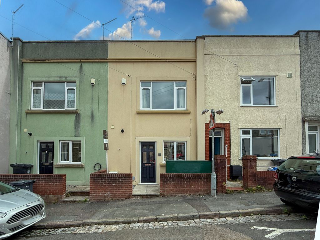 Property photo 1 of 21 4371541