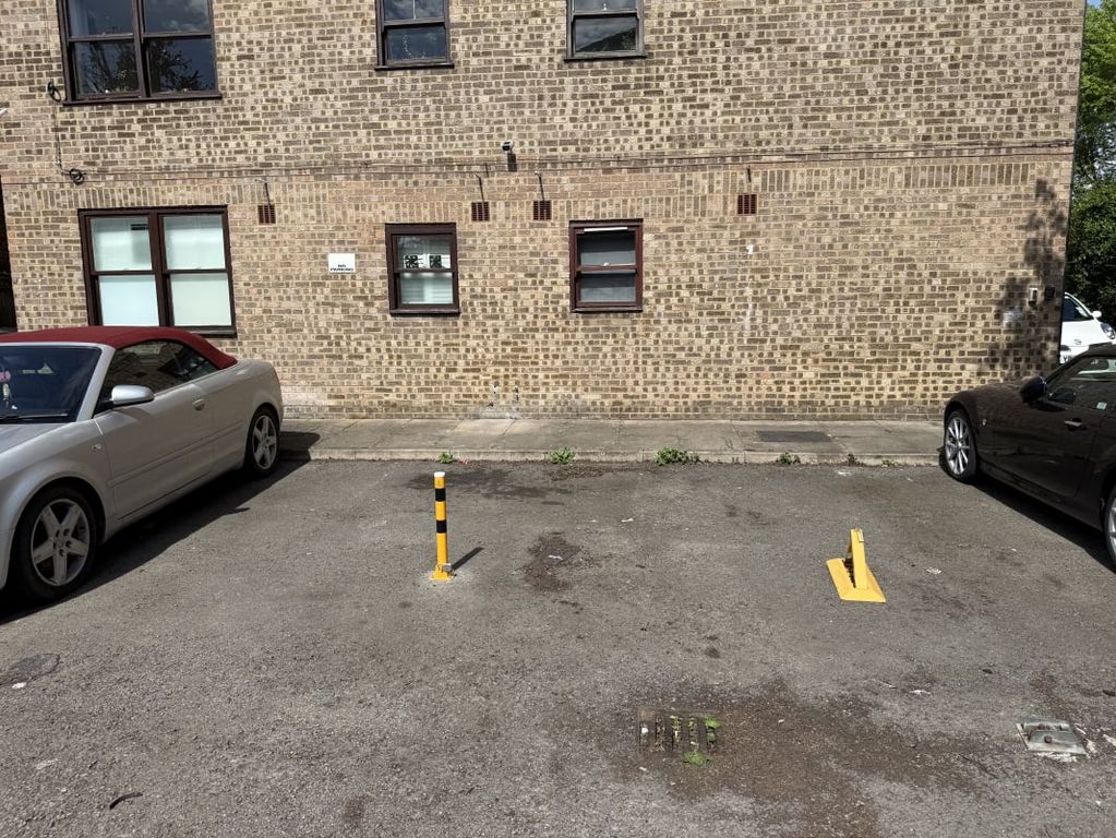 Property photo 2 of 10