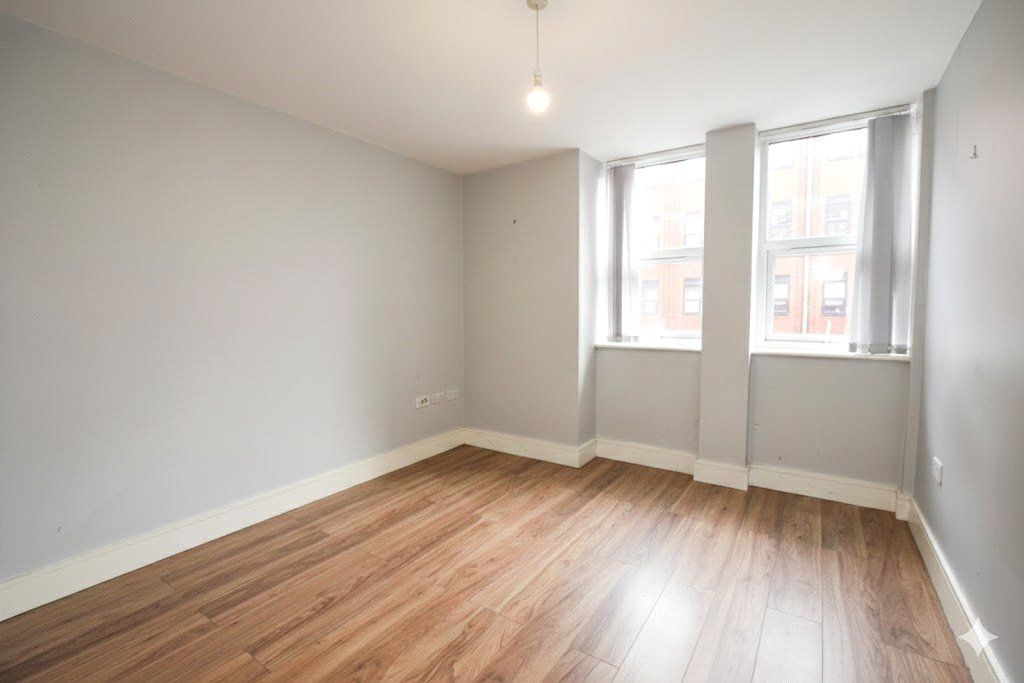 Property photo 3 of 6 Picture No. 26