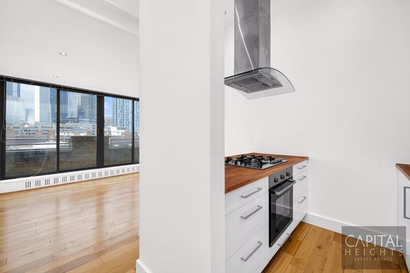 Property photo 3 of 23 Photo 11