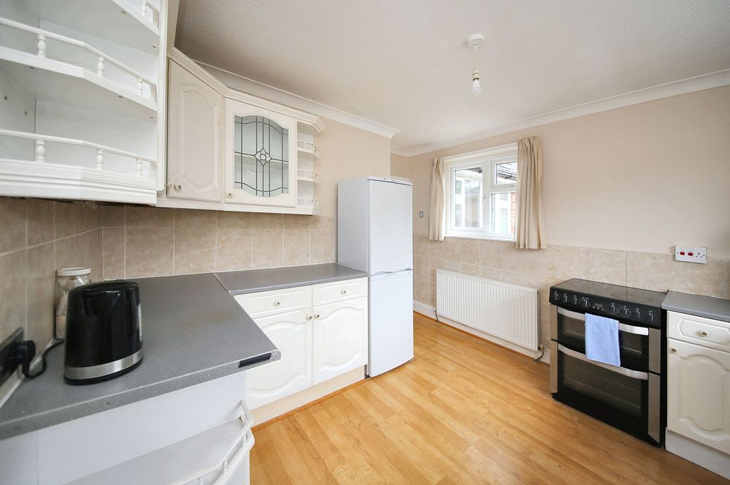 Property photo 3 of 21