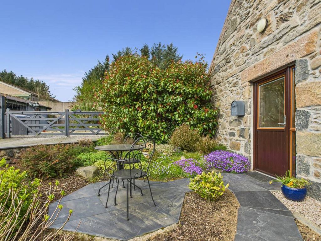 Property photo 1 of 36