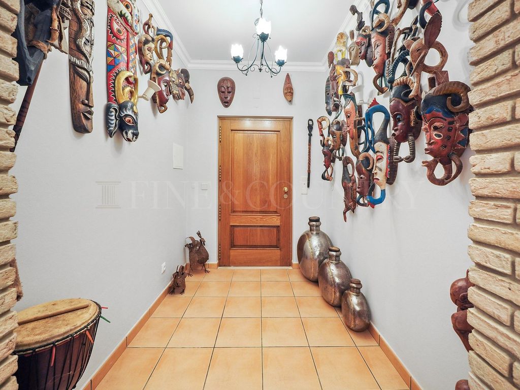 Property photo 3 of 30