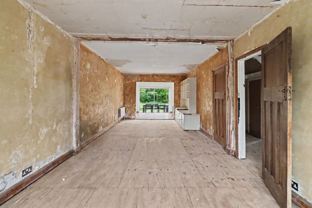 Additional image 7 of 4 bed detached house for saleEmber Farm Way, East Molesey KT8