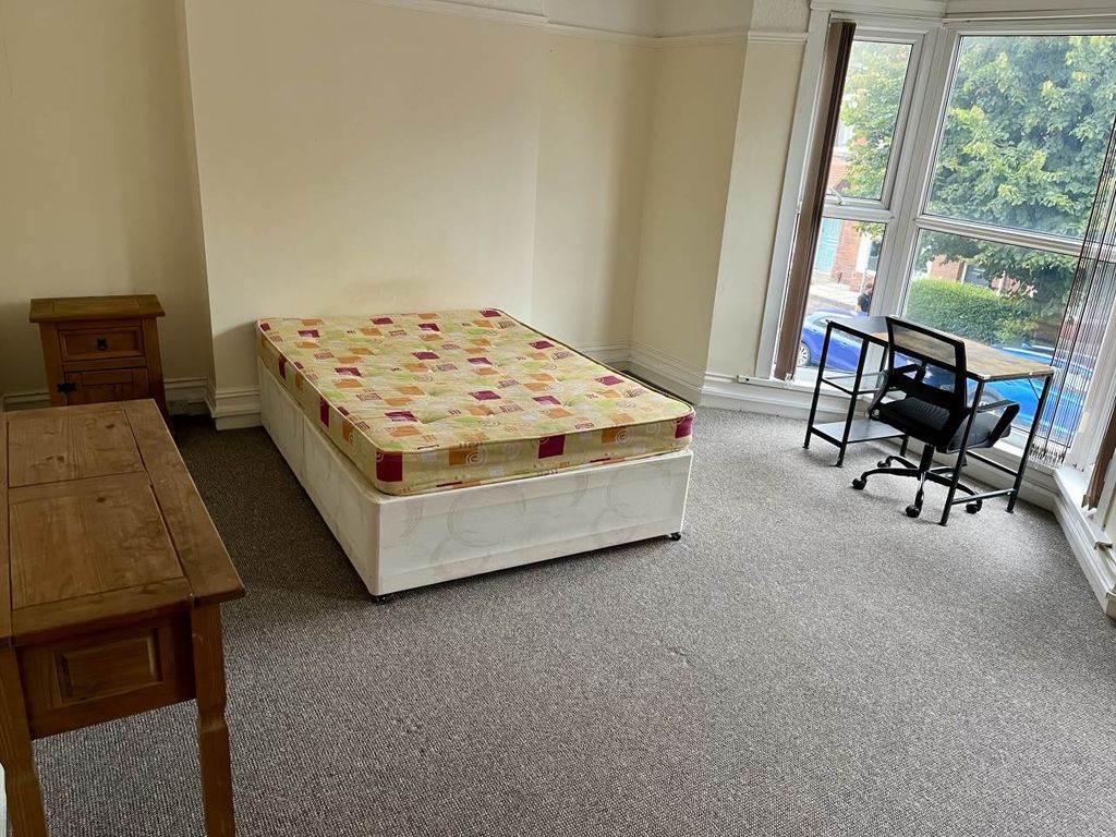 Property photo 2 of 13 Dsc_0004