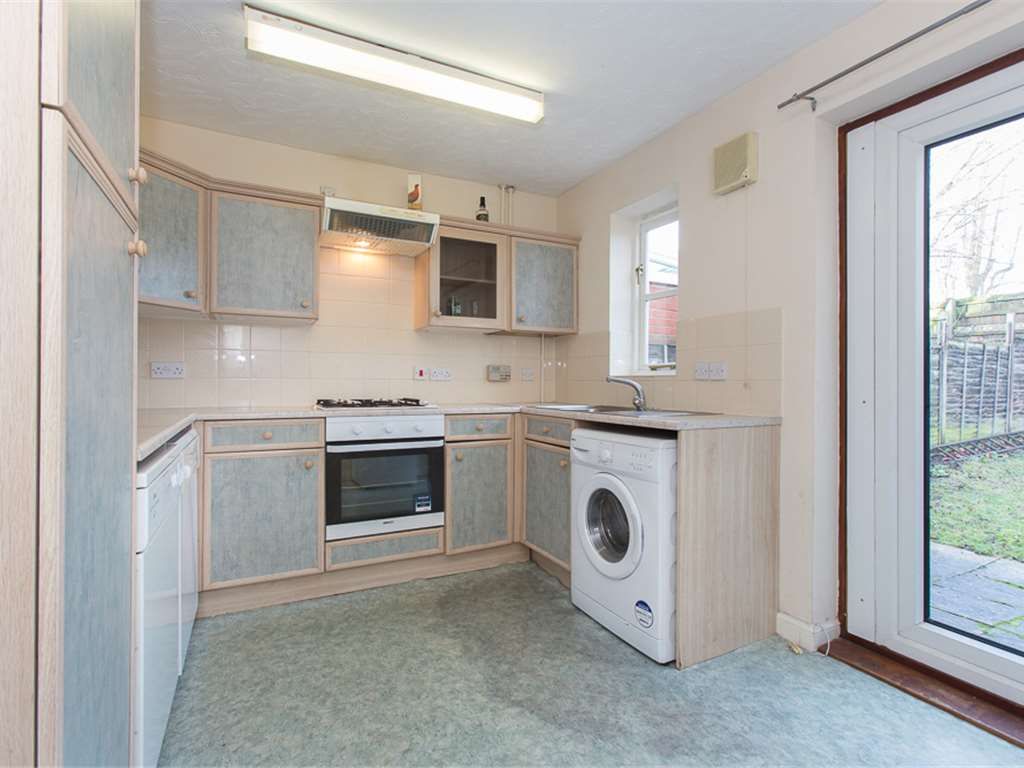 Property photo 2 of 6