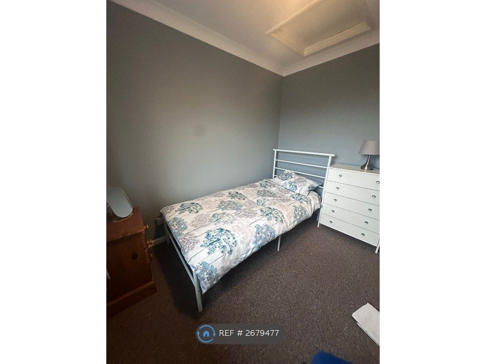 Property photo 1 of 6 Room d