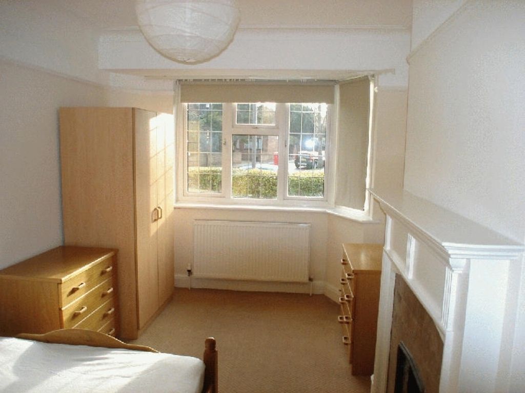 Property photo 3 of 3