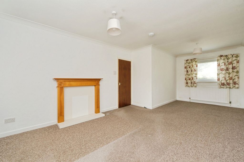 Property photo 2 of 19 Pbox-Img.Jpg