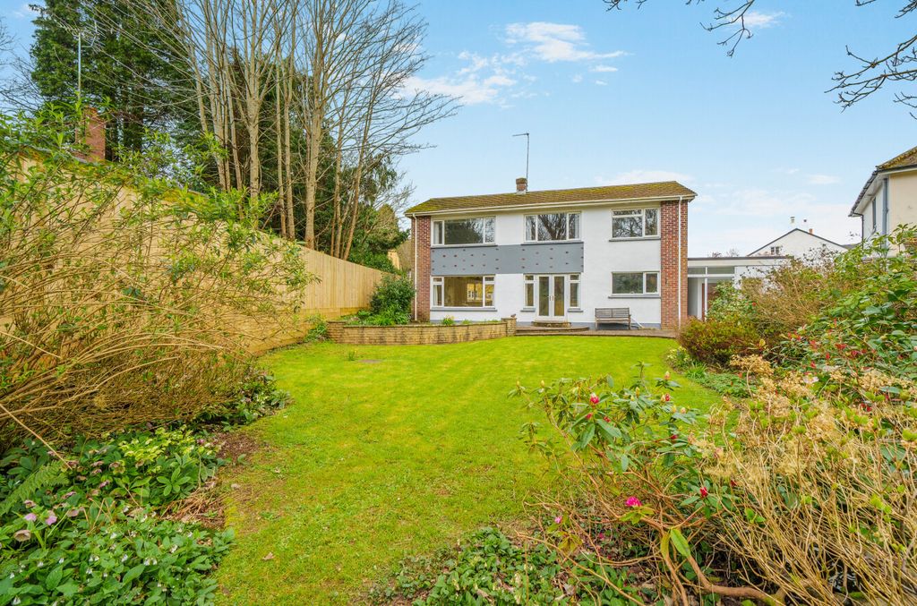 Property photo 1 of 29 1425846-19-69B068...