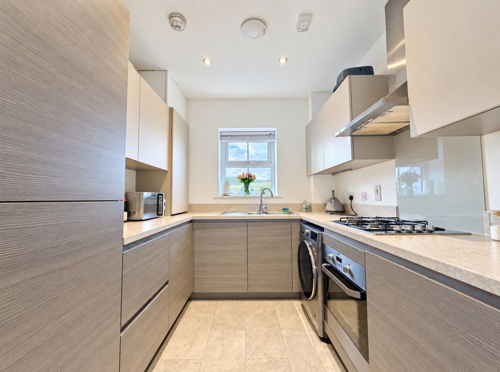 Property photo 3 of 9 5341012