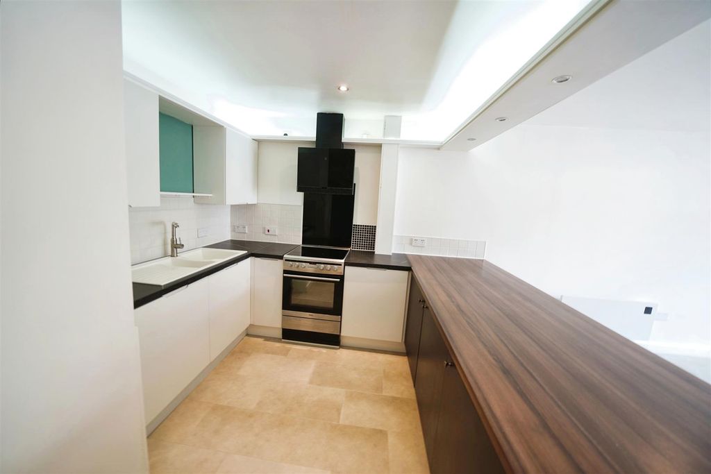 Property photo 3 of 11 Open Plan Living Dining Kitchen